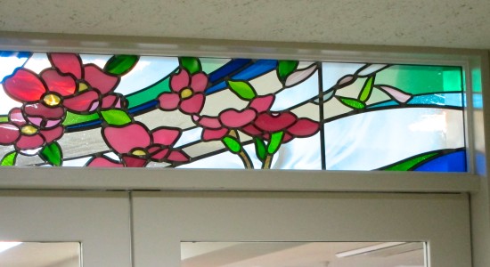 花水木のステンドグラス