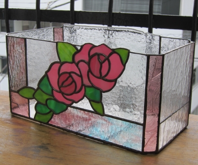 ステンドグラス　バラの箱